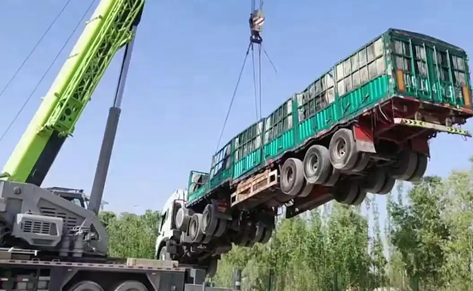 蓬江区道路脱困救援案例